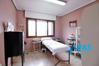 Chalet en venta en Valdenoja - La Pereda en Santander