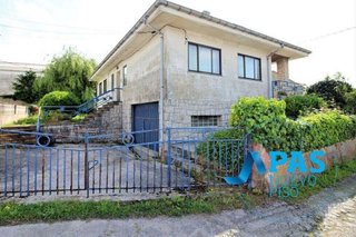Chalet en venta en Valdenoja - La Pereda en Santander