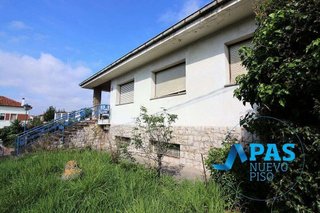 Chalet en venta en Valdenoja - La Pereda en Santander