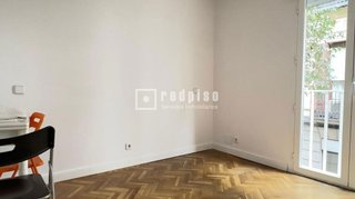 Piso en alquiler en Universidad - Malasaña en Madrid