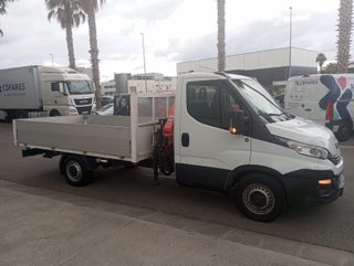 Camión Grúa Iveco Daily 2018