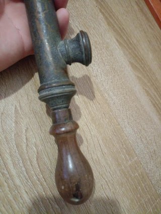 Fumigador antiguo latón y madera