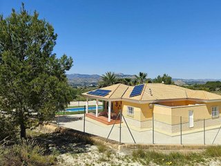 Casa en venta en Petrer