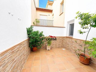 Casa adosada en venta en La Zubia en Zubia (La)