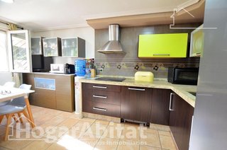Casa adosada en venta en Divina Pastora en Alicante