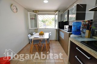 Casa adosada en venta en Divina Pastora en Alicante