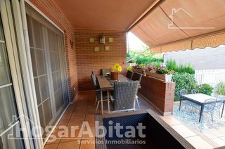 Casa adosada en venta en Divina Pastora en Alicante