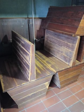 Mobiliario de bar/ mesón