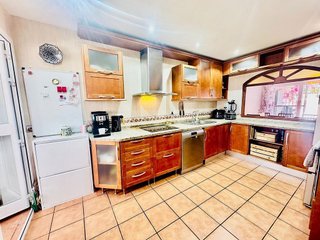 Casa adosada en venta en Los Pacos en Fuengirola