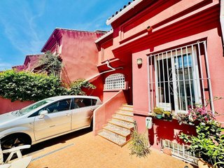 Casa adosada en venta en Los Pacos en Fuengirola