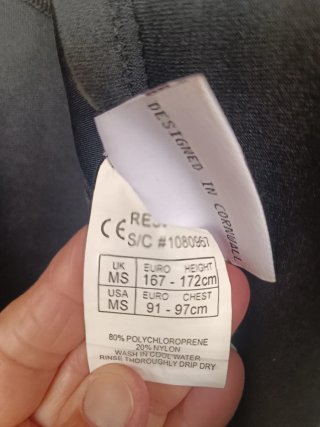 Muta subacquea GUL corta uomo