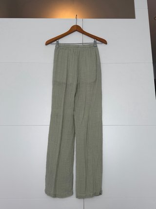 Pantalón lino verde claro