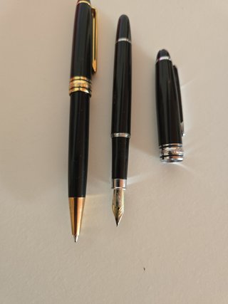 Bolígrafo Montblanc Negro y Dorado