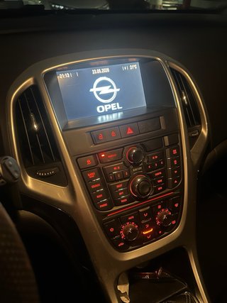Opel Astra 2013