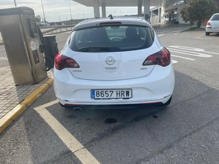 Opel Astra 2013
