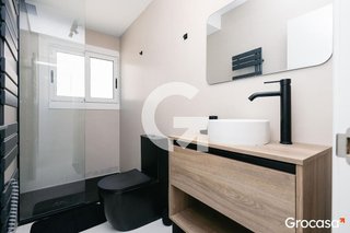 Chalet en venta en Lluminetes en Castelldefels