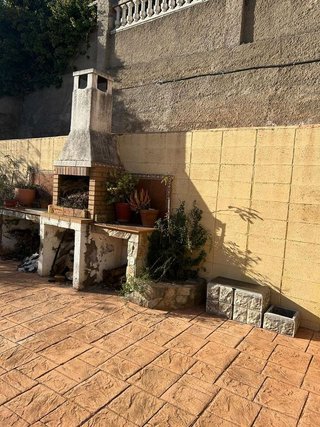 Chalet en venta en Castellví de Rosanes