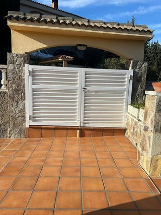 Chalet en venta en Castellví de Rosanes