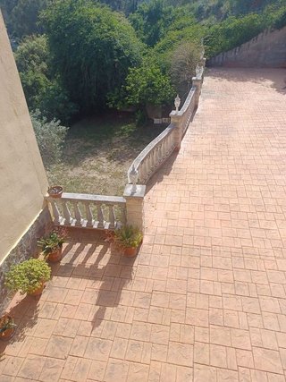 Chalet en venta en Castellví de Rosanes