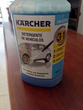 Líquido Limpia Coches Karcher RM 610