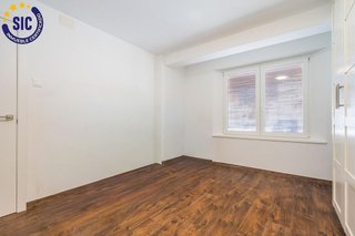 Piso en venta en Benicalap en Valencia