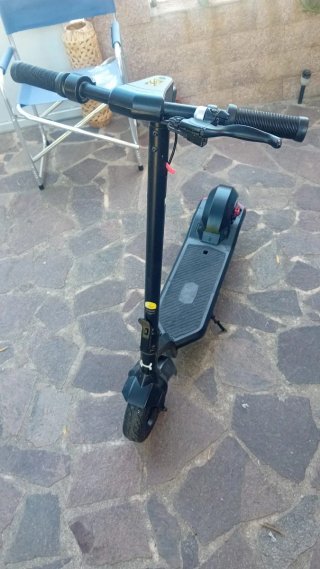 Pattino scooter elettrico