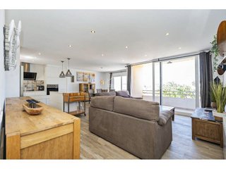 Piso en venta en Castell (Es)