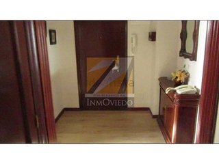 Piso en venta en El Polígono en Gijón