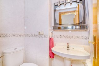 Piso en venta en Polígono Cartuja – La Paz en Granada