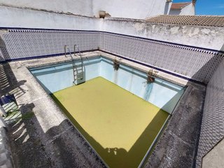Casa adosada en venta en Mengíbar