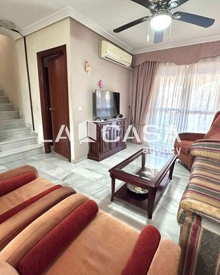 Chalet en venta en Gelves