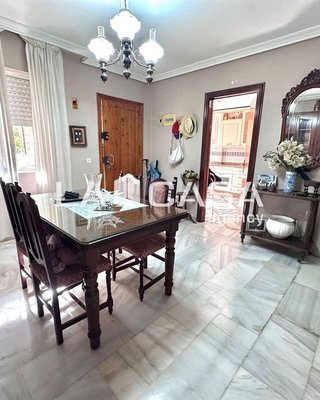 Chalet en venta en Gelves