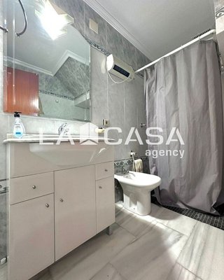 Chalet en venta en Gelves
