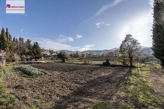 Chalet en venta en Barrio de la Vega en Monachil