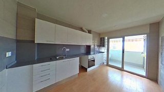Piso en venta en Torrent Ballester en Viladecans