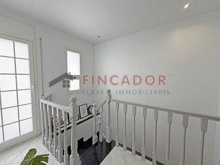 Casa adosada en venta en Gràcia en Sabadell