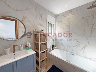 Casa adosada en venta en Gràcia en Sabadell