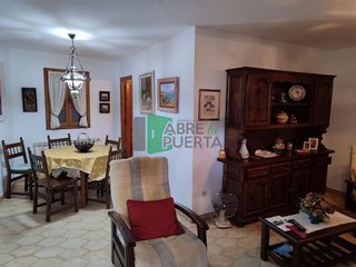Chalet en venta en Nogueira de Ramuín