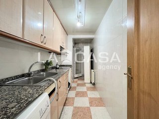 Piso en venta en Artigas - Llefià en Badalona