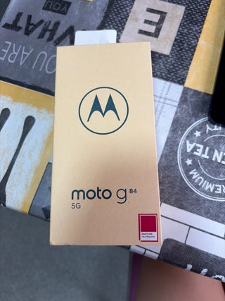 Motorola G84 5G 256GB/Rojo