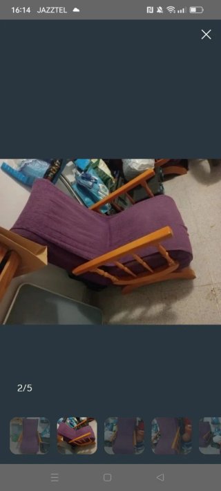 Butacas de tela y madera