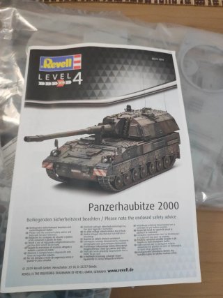 Maqueta Revell Panzerhaubitze 2000 (1:35)