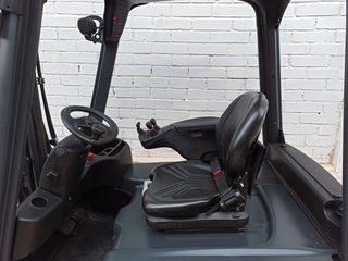 Carretilla elevadora Linde E16-02