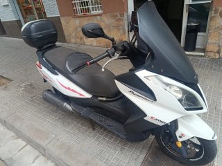 Kymco SuperDink 125i ABS Blanca 2011
