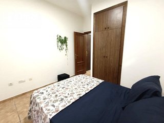 Piso en venta en Polígonos - Recinto Ferial Cortijo de Torres en Málaga