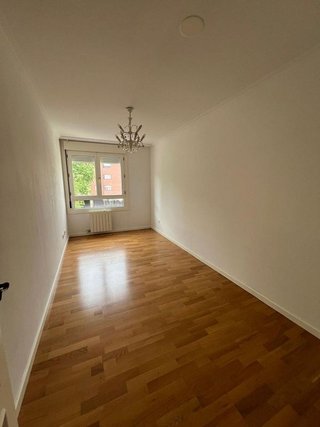 Piso en venta en Portillejo - Valdegastea en Logroño