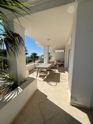 Piso en venta en Los Naranjos - Las Brisas en Marbella