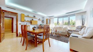 Piso en venta en La Malva-rosa en Valencia