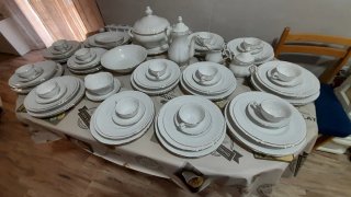 Vajilla Pontesa 56 piezas sin estrenar