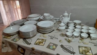 Vajilla Pontesa 56 piezas sin estrenar